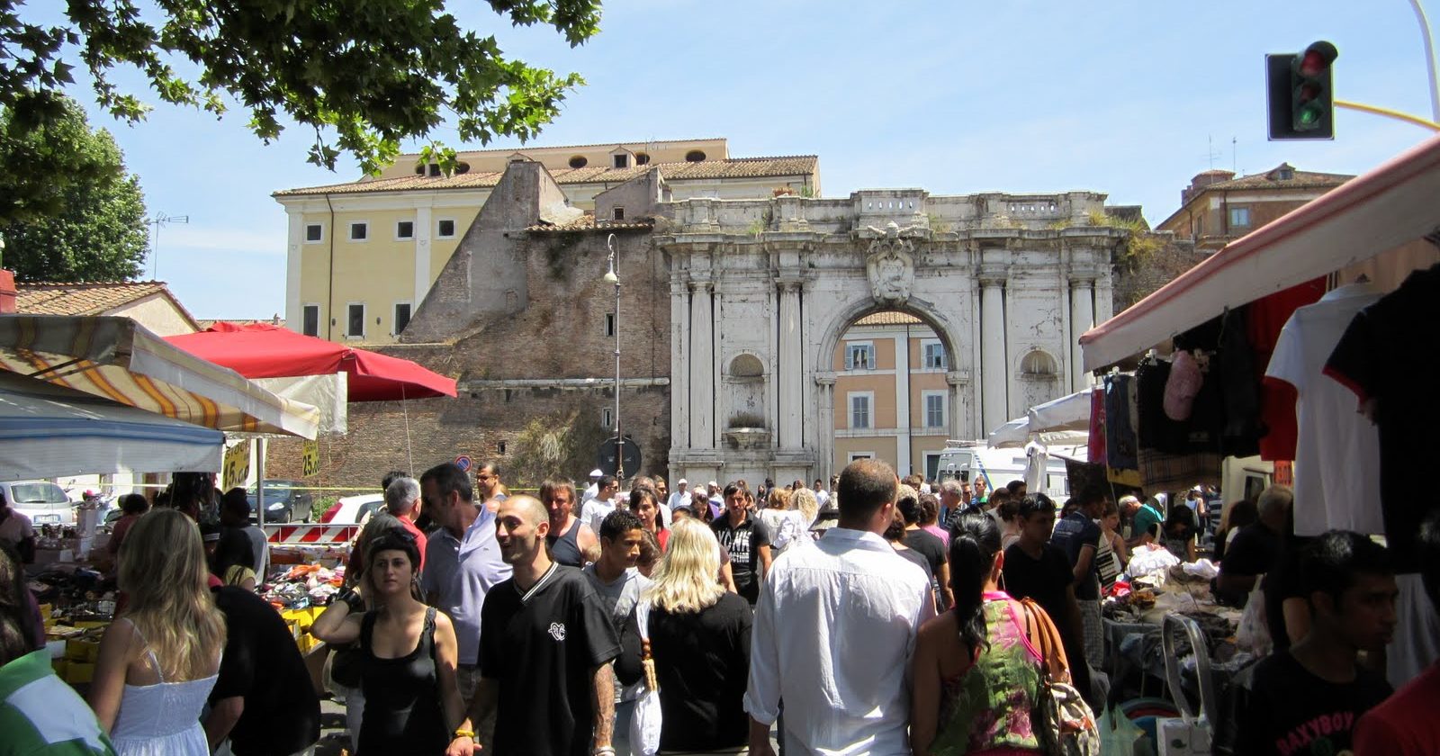 Mercatini di Roma: Porta Portese | #RomaCreArtigiana - web portal